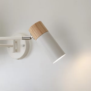 Applique Murale Articulée en Bois et Métal — Bras Orientable 360° pour Lecture | Arko™