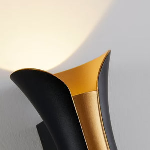 Applique Murale Double Faisceau LED en Aluminium Noir et Doré pour Salon ou Couloir | LEDS™