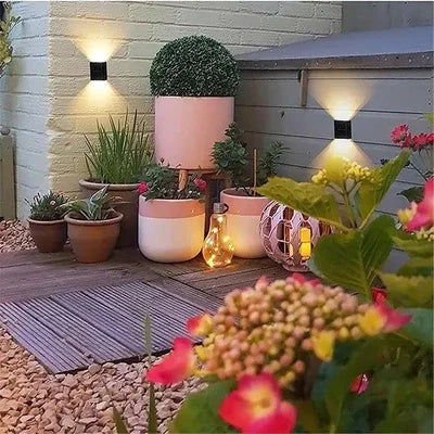 Applique Murale Solaire Étanche Design Haut et Bas pour Extérieur | Lizzy™