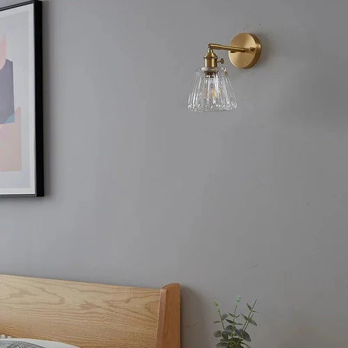 Applique Murale Vintage en Laiton et Verre Cannelé — Style Atelier Rétro | ODEON™