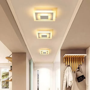 Plafonnier LED Compact Design Carré — Éclairage Blanc Chaud pour Salon ou Chambre | LAMIA™