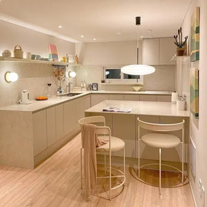 Suspension Design Soucoupe en Opaline et Métal — Lustre Vintage Style Mid-Century | L'ORBITA™